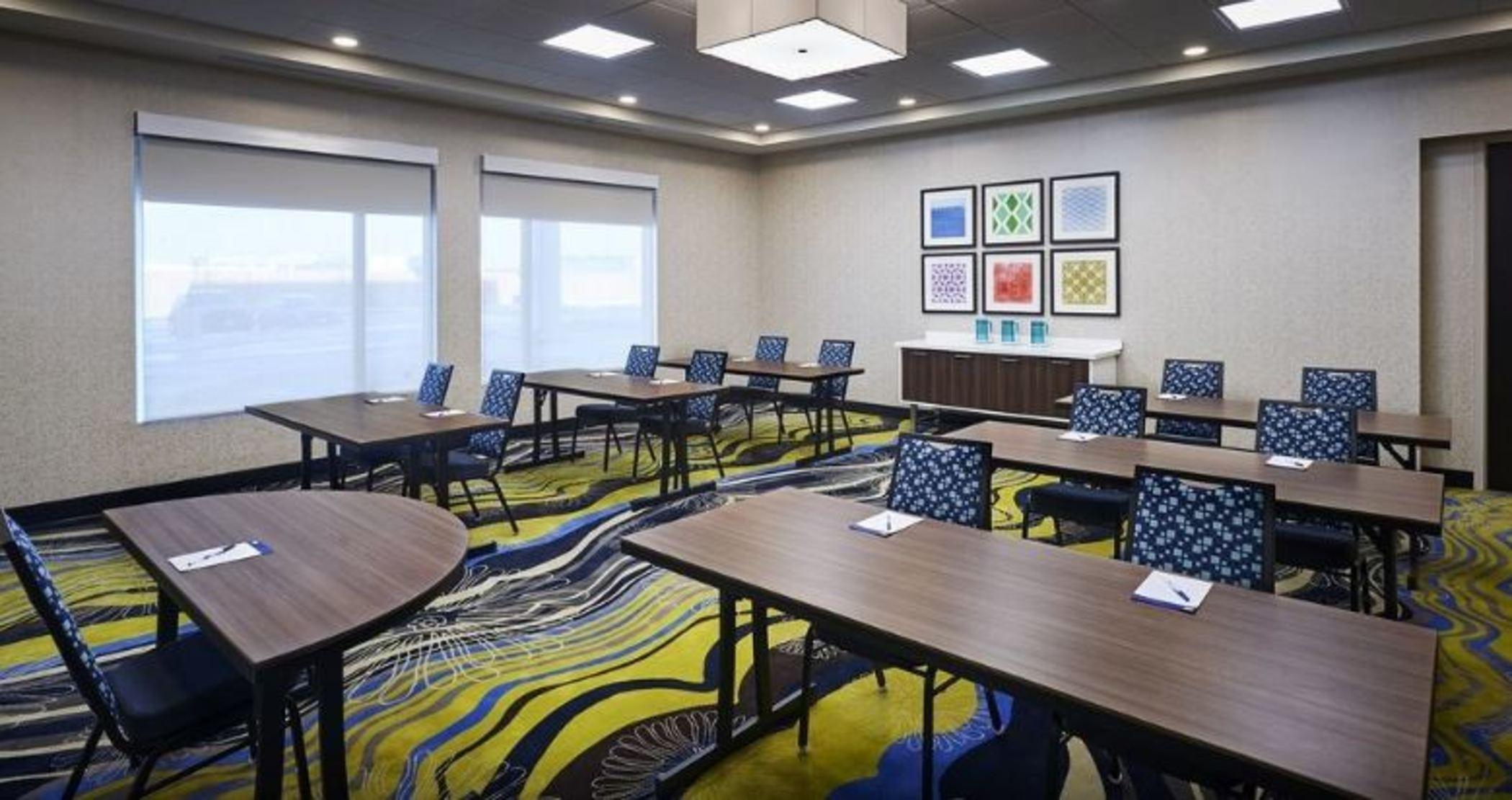 Holiday Inn Express & Suites - Brantford By Ihg Exterior foto