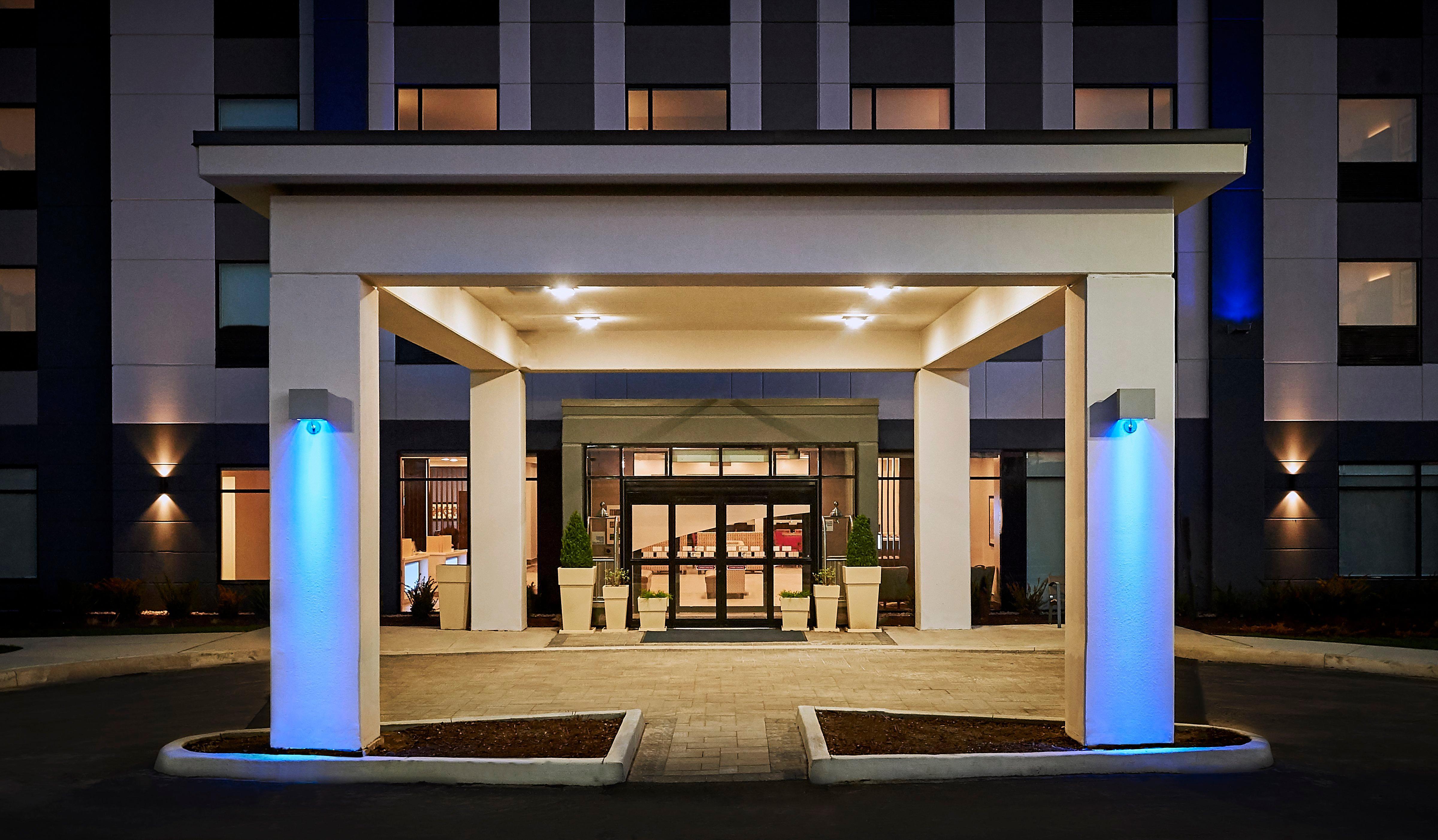 Holiday Inn Express & Suites - Brantford By Ihg Exterior foto