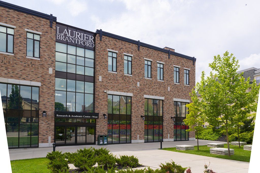 Holiday Inn Express & Suites - Brantford By Ihg Exterior foto